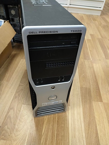 Dell T5500 WIN XP KONE, 2 x XEON e5520 + 24GB DDR3 EEC + 1TB