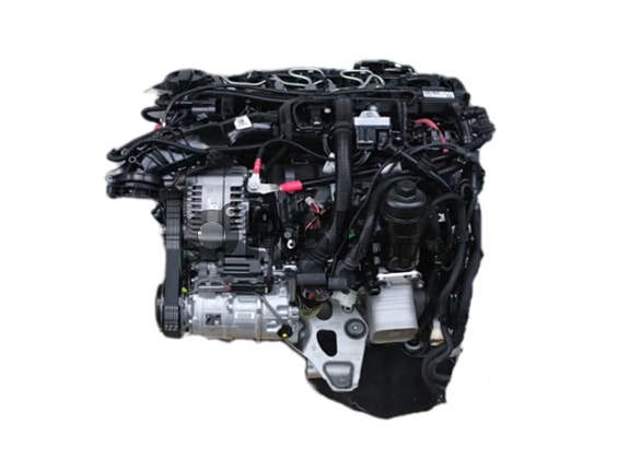 KÄYTETTY TÄYDELLINEN MOOTTORI B47D20A BMW F20 120d 140kW