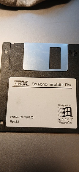 IBM asennusmedia