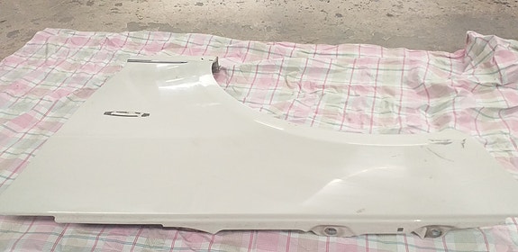 Mercedes-Benz c, 2012, vasen etulokasuoja