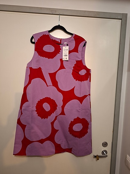 Marimekon mekko 42