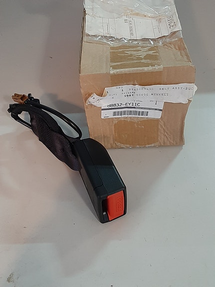 Turvavyön lukko, Nissan Qashqai, Qashqai +2, UUSI