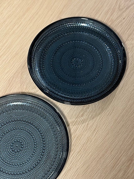 Iittala Kastehelmi lautaset sade