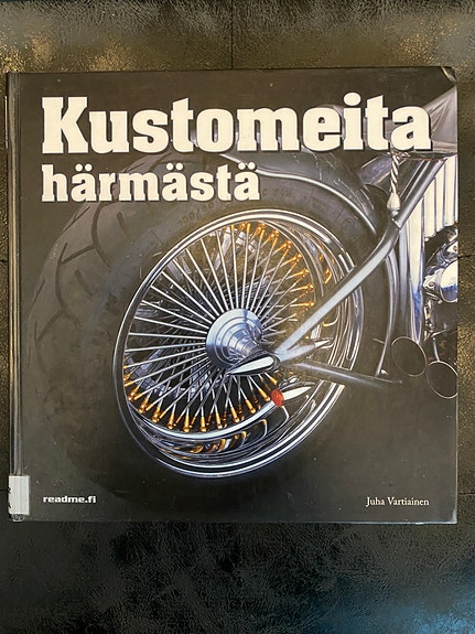 Kustomeita härmästä Juha Vartiainen