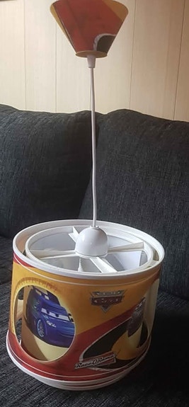 Autot kattovalaisin