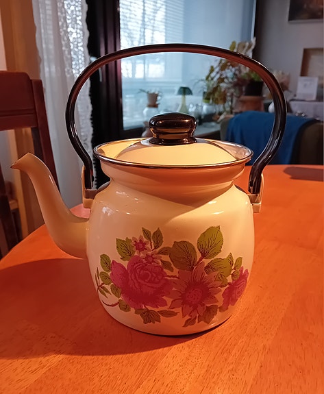 Finel Onnimanni emali kahvipannu