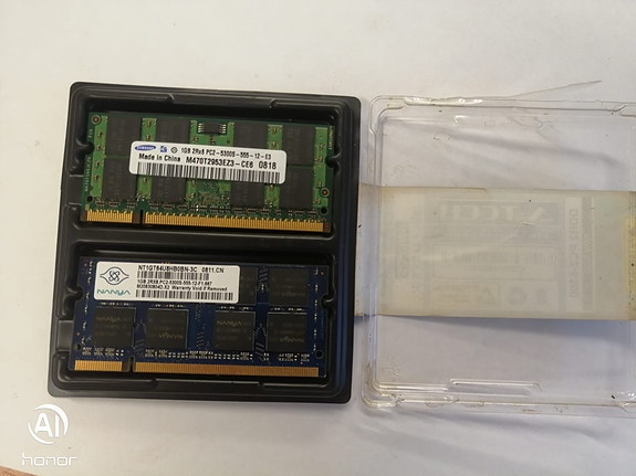1Gb Samsung + 1Gb Nanya (2Rx8 PC2-5300S-555) - 2kpl