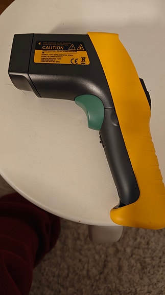 Fluke 561 IR infrapuna lämpömittari