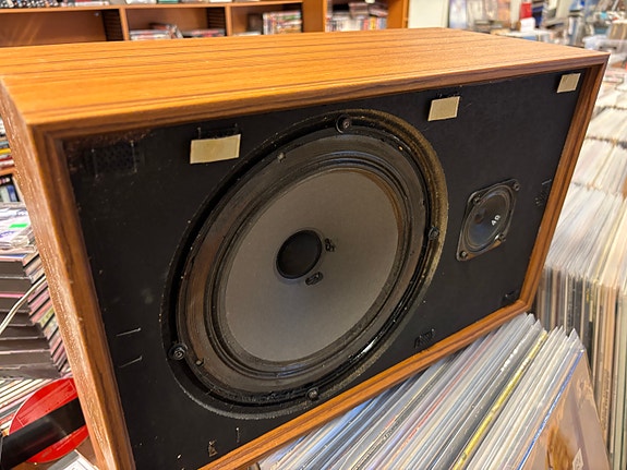Tandberg TL 1500 kaiutin
