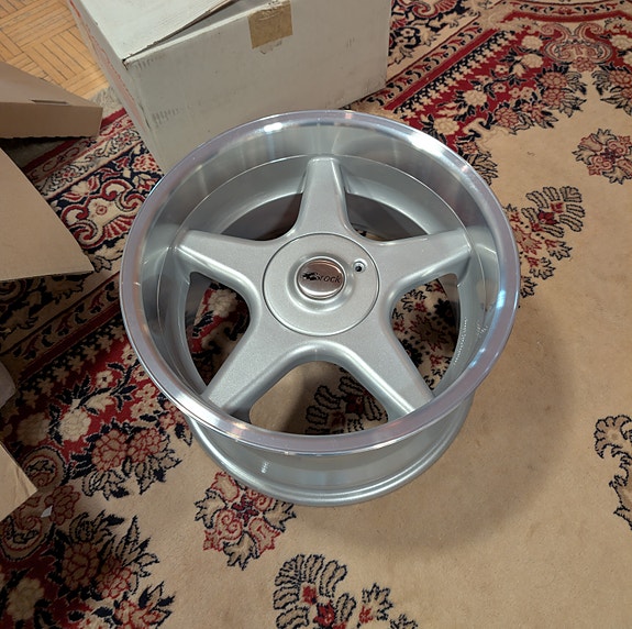 O: Brock B1 5x108 2kpl 16 tai 17"