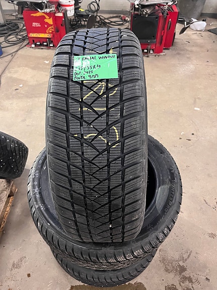 Käytetyt renkaat Gt Radial Wintergrip 2 235/55R19