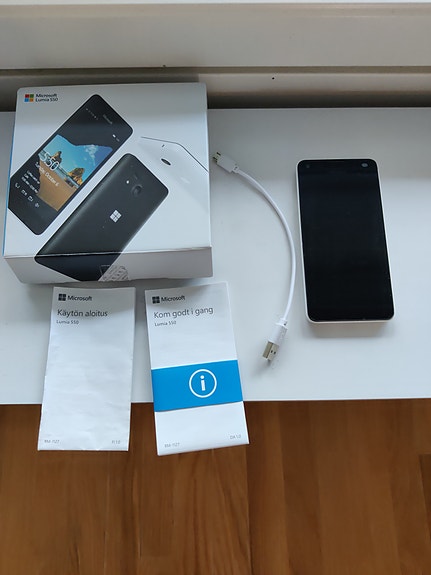 Microsoft Lumia 550
