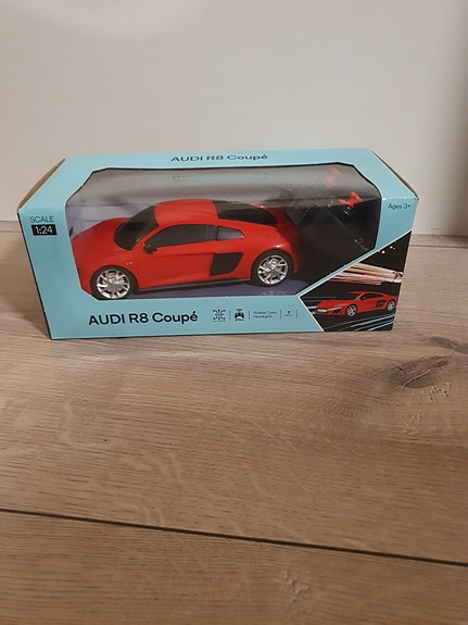 Audi R8 Coupé RC-auto