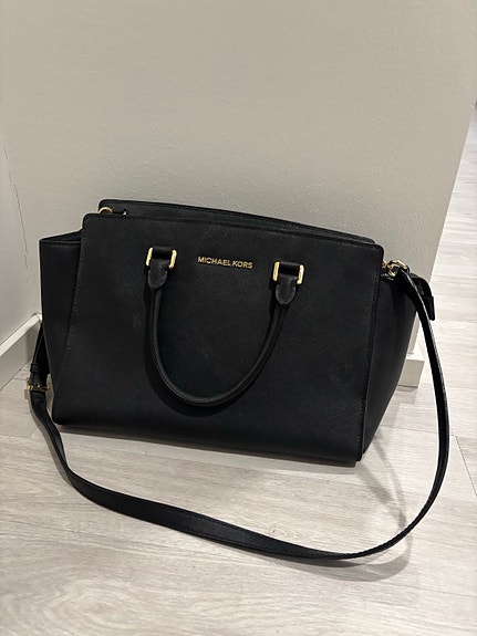 Michael Kors Selma laukku
