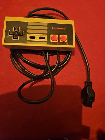 Nintendo 8-bit ohjain