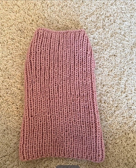 Käsinneulottu koiran villapaita 35cm