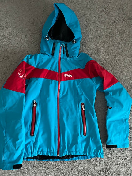 Product image 1 of 4