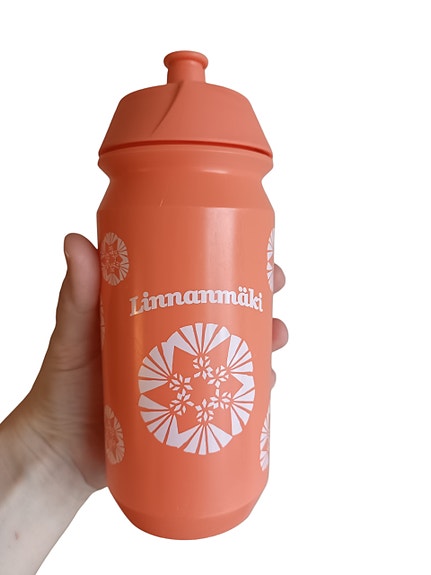 Vesipullo Linnanmäki
