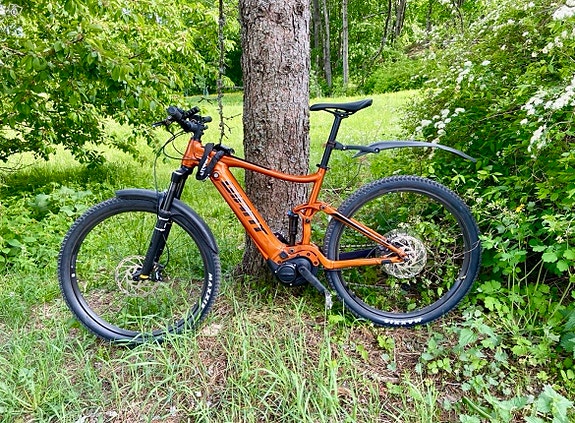 Giant Stance E+ 2