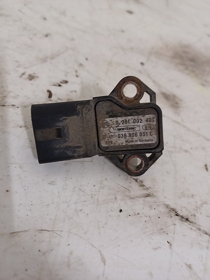 VW Passat 2010-2014 1.4 TGI Ahtopaineanturi 038906051C