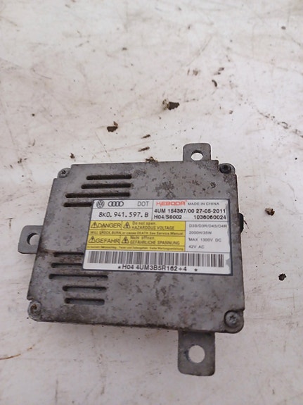 VW Passat 2010-2014 1.4 TGI Ajovalon ohjausyksikkö 8K0941597B
