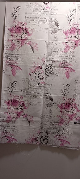 Ihanaa kukkakangasta palanen verhoksi, pöytäliinaksi, tyynynpäälliseksi