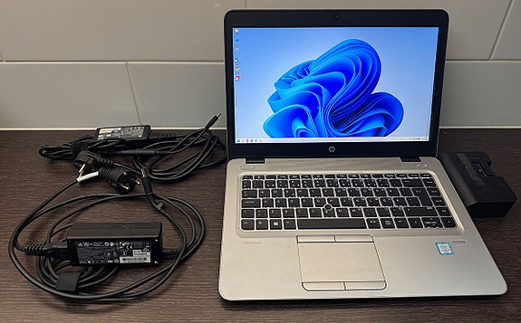 HP Elitebook 840 G3 + telakka