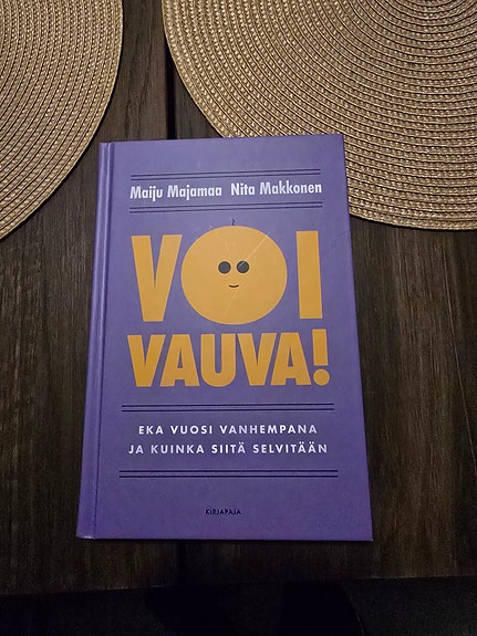 Voi vauva! -kirja