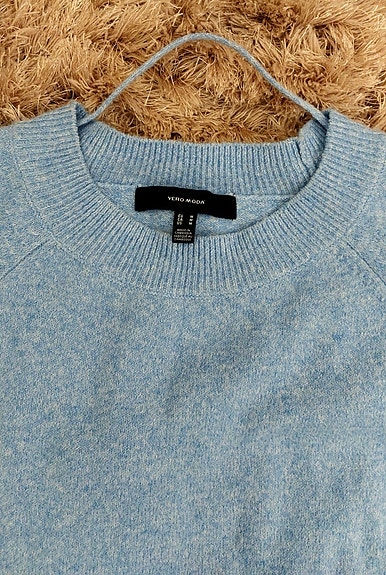 Vero Moda neule, Uusi
