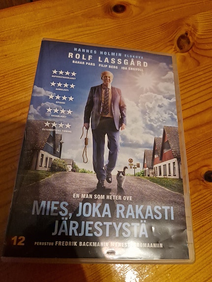 Mies, joka rakasti järjestystä DVD