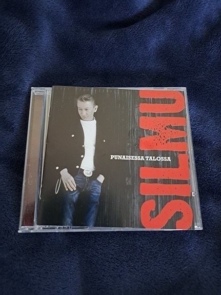 Simo Silmu Punaisessa talossa cd