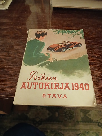 Vanha auto kirja