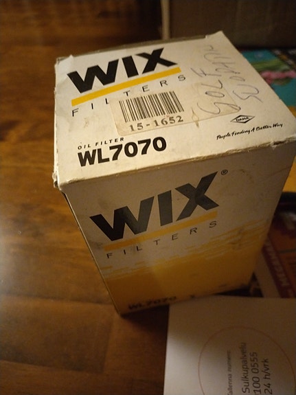 Uusi, Volkswagen WIX WL7070 öljynsuodatin, Passat myyty hankittu filtteri jäi.