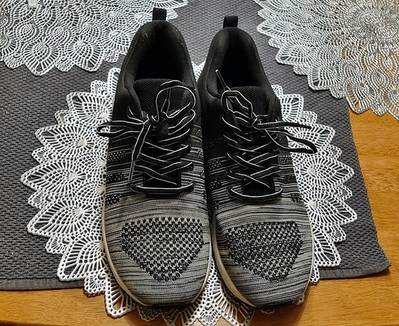 MyWear lenkkitossut / sisäpelikengät (koko 46 / uudet)