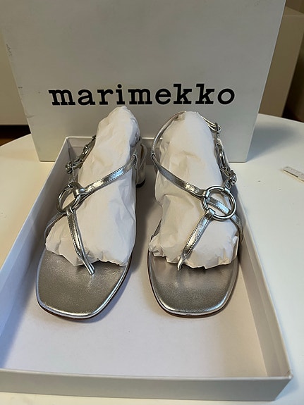 Marimekko naisten sandaalit uusi