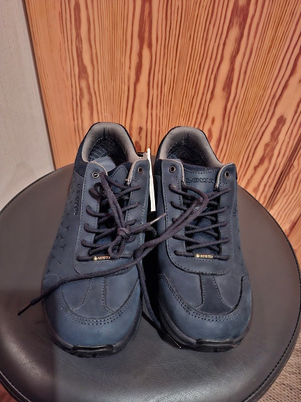 Lowa goretex lenkkarit
