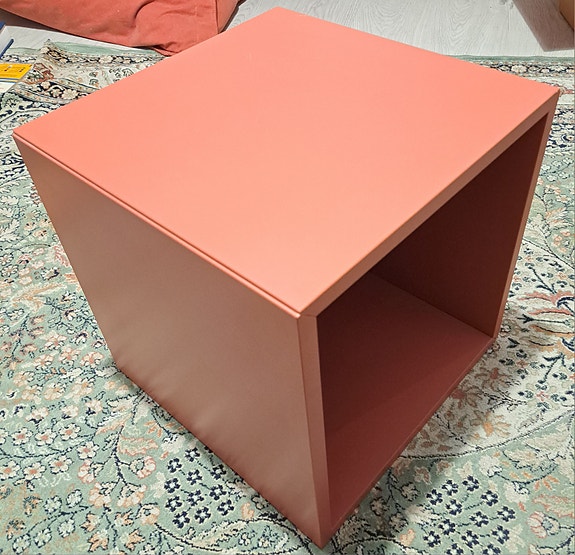 IKEA seinähylly