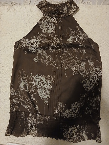 Halterneck toppi