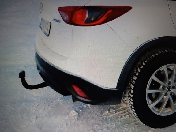 Uusi alkuperäinen Mazda CX5 (KE) 2wd/awd vetokoukku 2012- eteenpäin