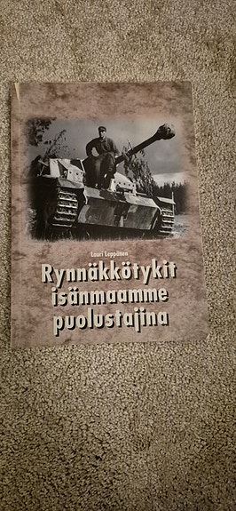Rynnäkkötykit Isänmaamme puolustajina, Lauri Leppänen - omistuskirjoituksella