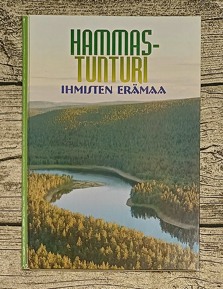 Veikko Väänänen : Hammastunturi - Ihmisten erämaa