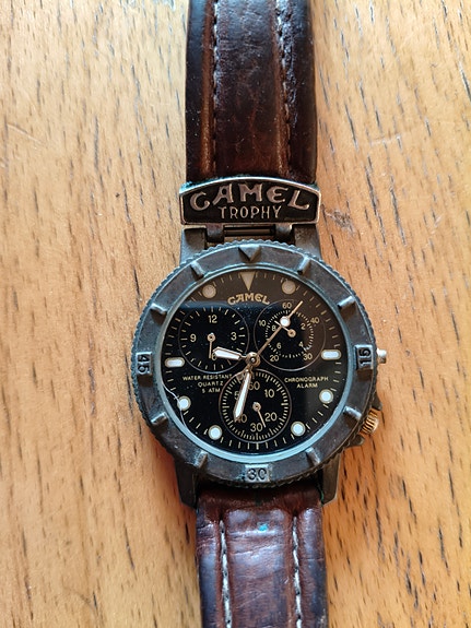 Camel Trophy kello