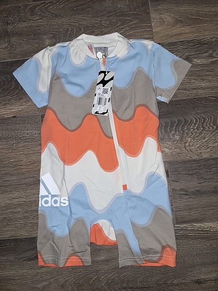 Adidas Marimekko haalari koko 86 cm