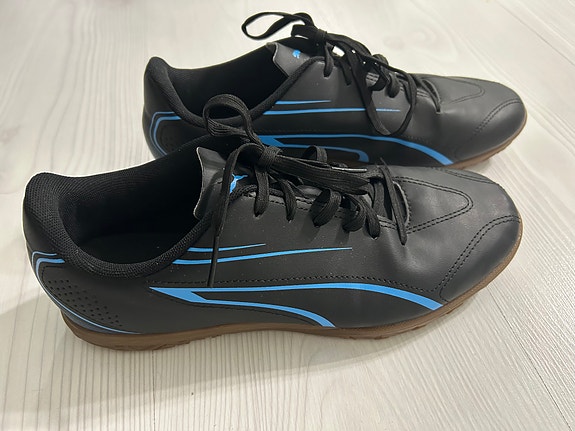 Puma futsal-kengät koko 40