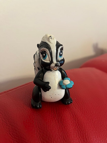 Bambi elokuvan Kukka McDonalds figuuri
