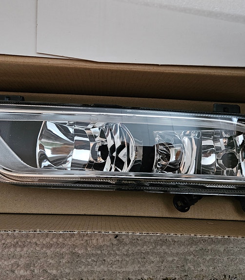 Sumuvalo VW PASSAT B7 BLIC 5402-02-057082P