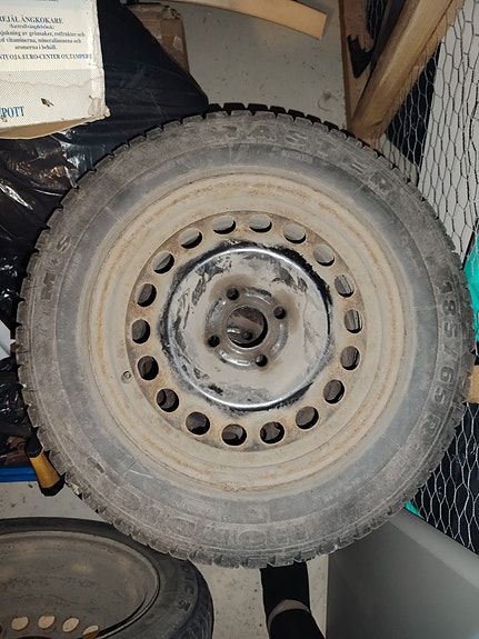 Nastarenkaat 185/65 R15
