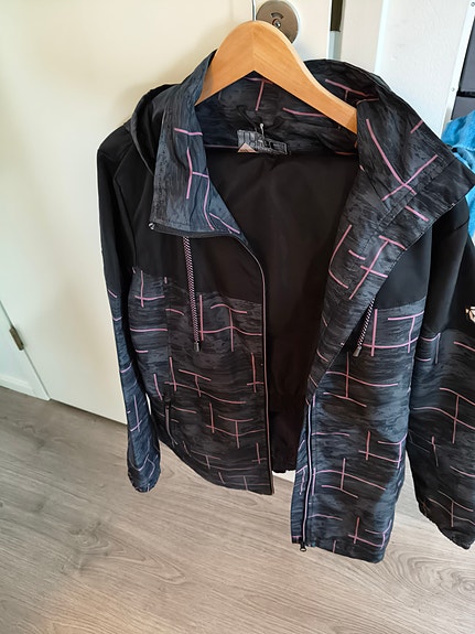 Ulkoilupuku XL naisten uusi