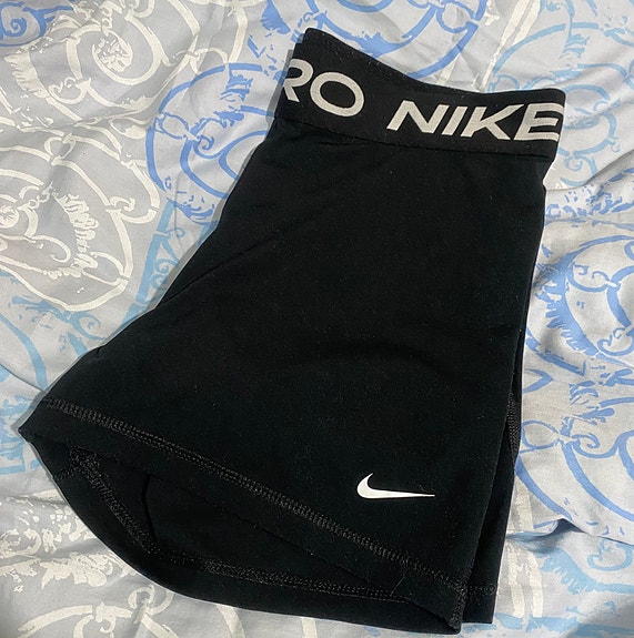 Nike Pro shortsit