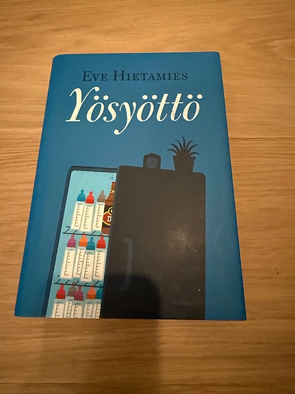 Eve Hietamies Yösyöttö kirja